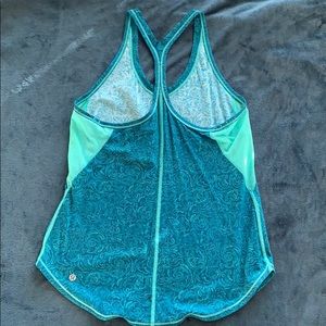 lululemon athletica Tops - Lululemon V-neck Yoga Tank, 6 lululemon athletica Tops - Lululemon V-neck Yoga Tank, 6